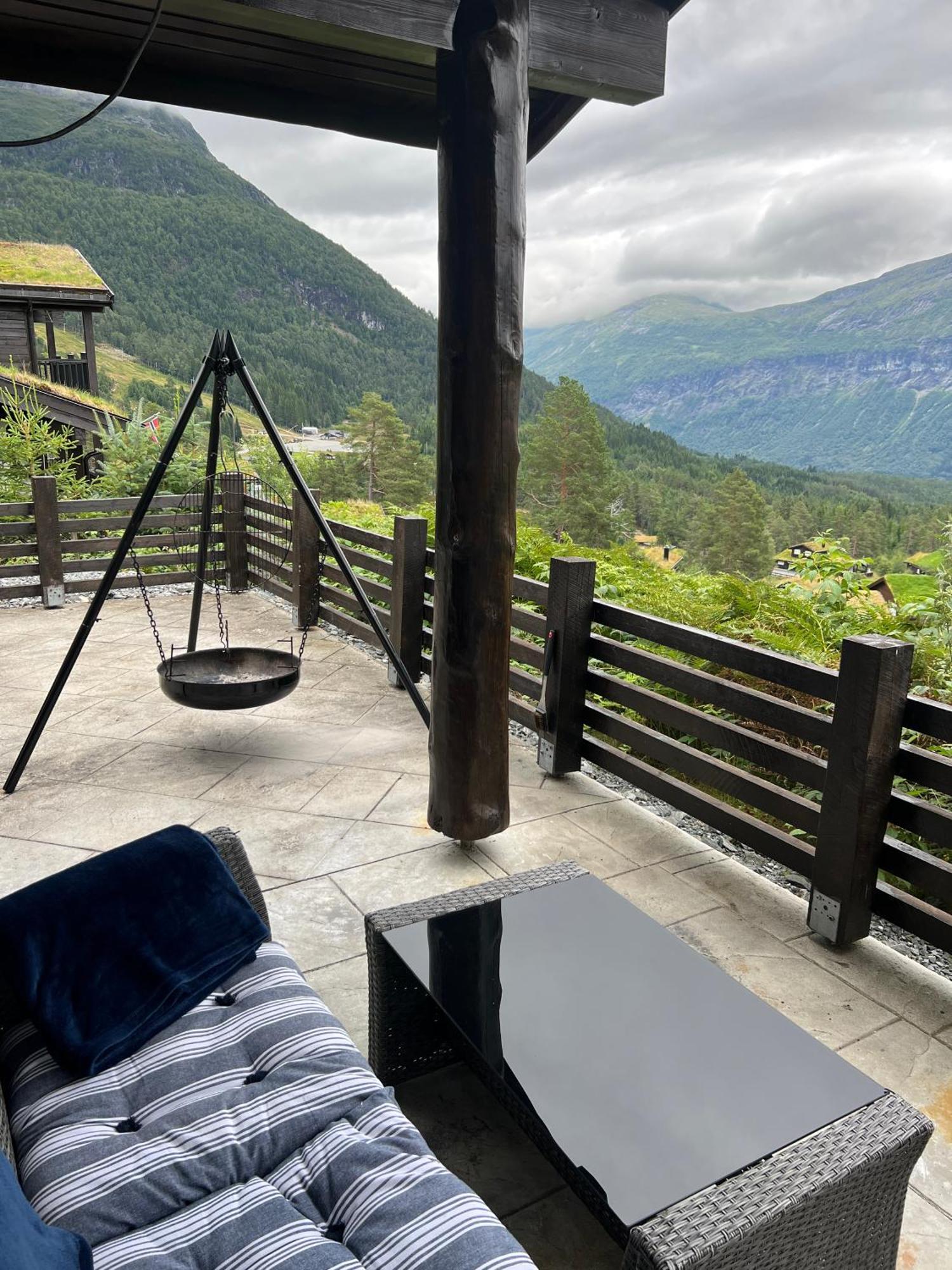Hydlahytta Stryn Villa Buitenkant foto